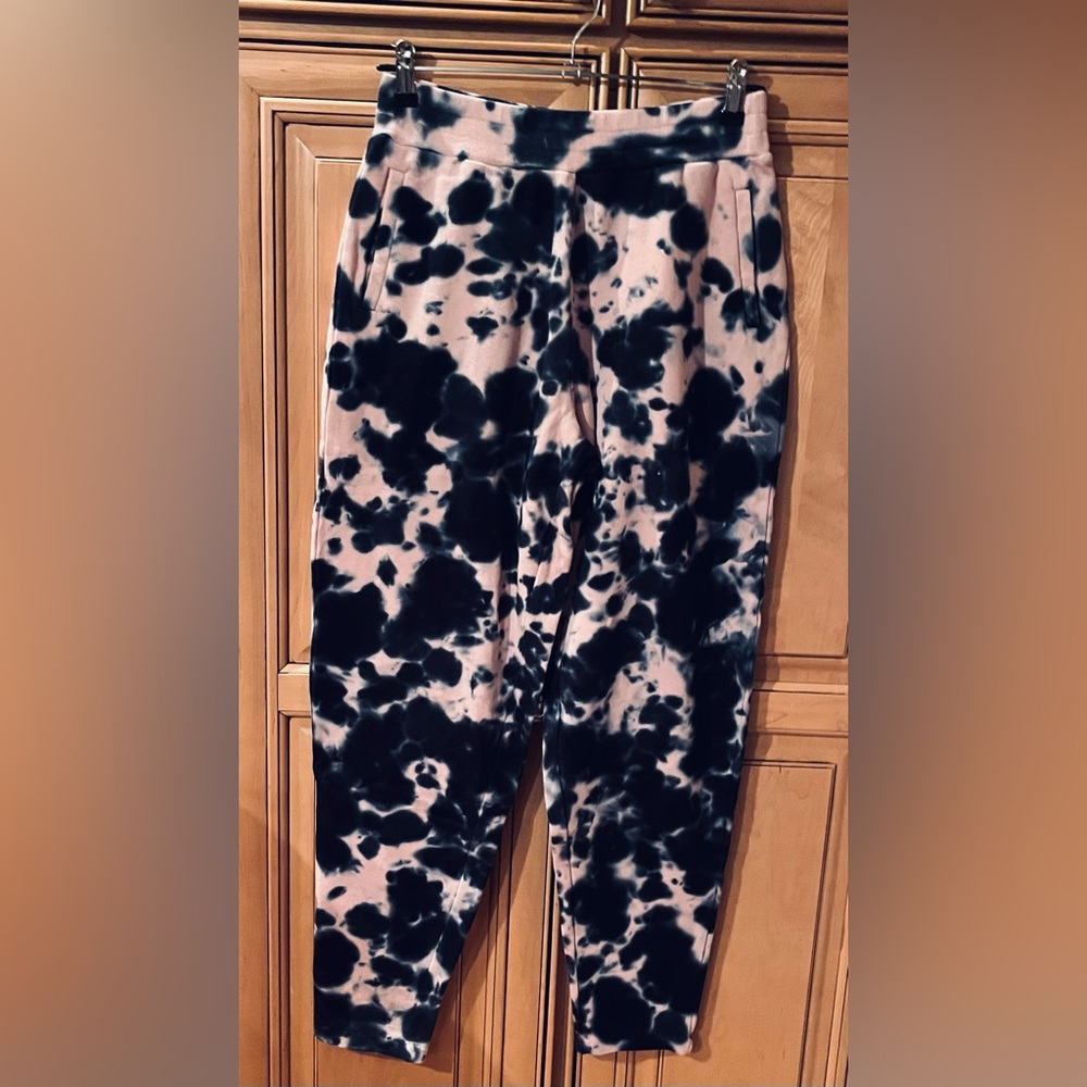 NWT Revolve 525 America Tie Dye Joggers - Picture 6 of 15